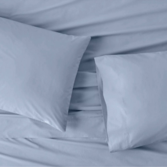 CASALUNA Supima Percale Solid Sheet Set, King, Sky Blue, NWT - Picture 4 of 5